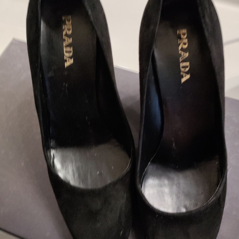 Black suede artsy heels Prada heels
